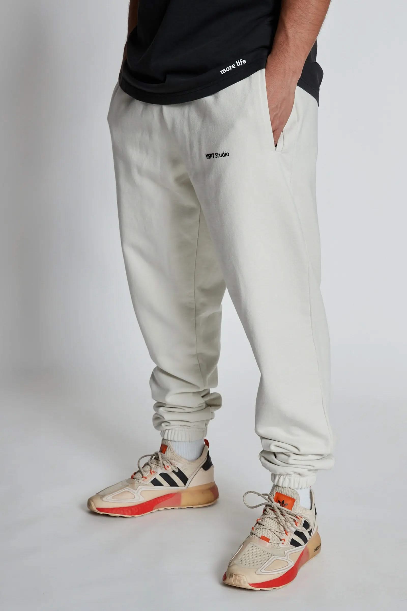 Jogger White Venture YSPT Studio