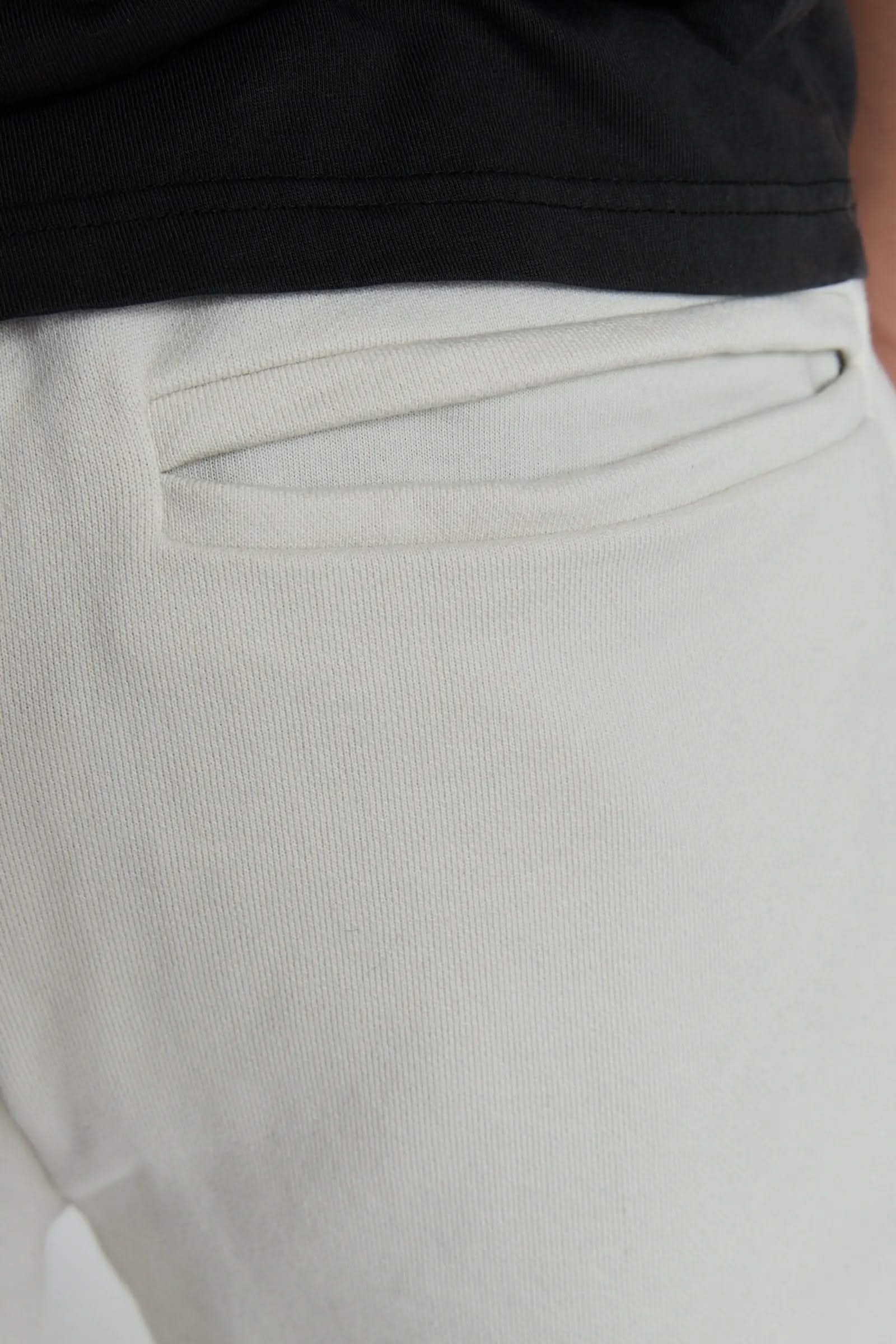 Jogger White Venture YSPT Studio